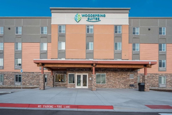 WoodSpring Suites Colorado Springs North - Air Force Academy image 4